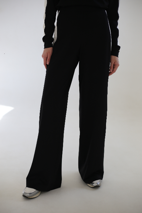 Брюки прямого кроя из трикотажного джерси