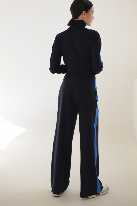 Брюки прямого кроя из трикотажного джерси