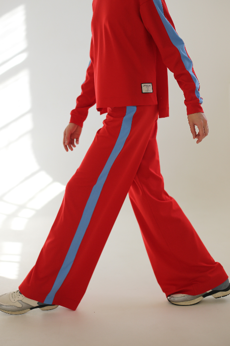 Брюки прямого кроя из трикотажного джерси